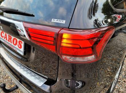 Mitsubishi - Outlander