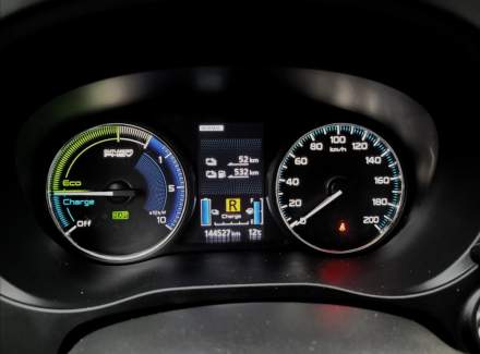 Mitsubishi - Outlander