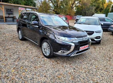 Mitsubishi - Outlander