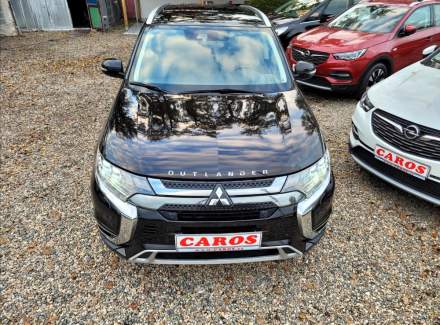 Mitsubishi - Outlander