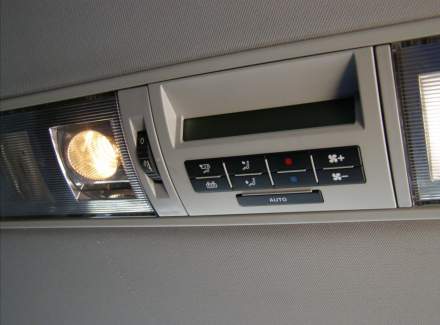 Volkswagen - Caravelle