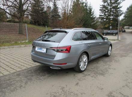 Škoda - Superb