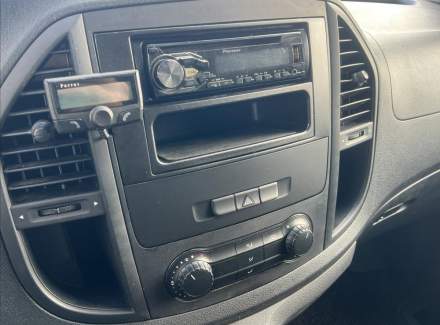 Mercedes-Benz - Vito
