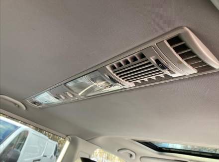 Volkswagen - Caravelle