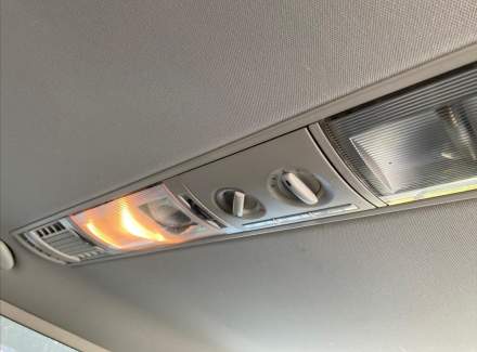 Volkswagen - Caravelle