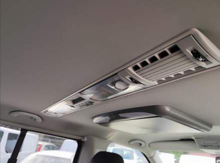 Volkswagen - Caravelle