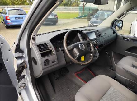 Volkswagen - Caravelle