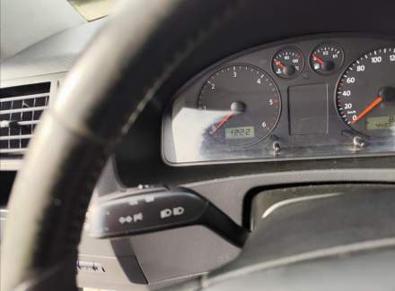 Volkswagen - Caravelle