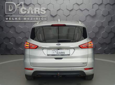 Ford - S-MAX