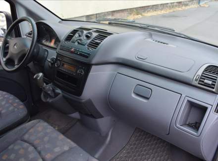 Mercedes-Benz - Vito