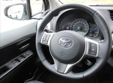 Toyota - Yaris