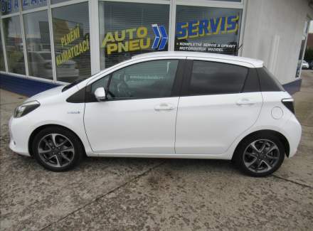 Toyota - Yaris