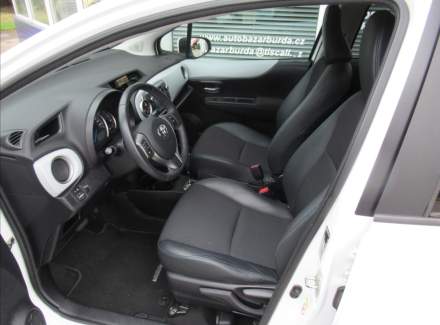 Toyota - Yaris