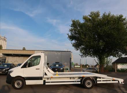 Mercedes-Benz - Sprinter