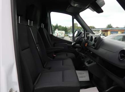 Mercedes-Benz - Sprinter