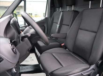 Mercedes-Benz - Sprinter