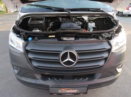 Mercedes-Benz - Sprinter