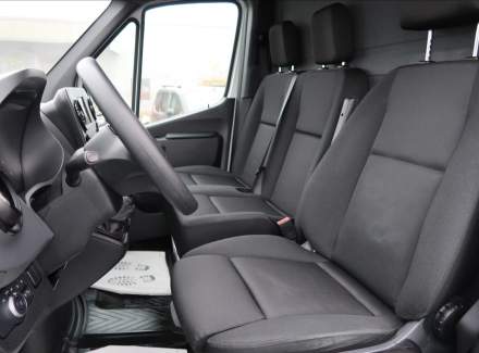 Mercedes-Benz - Sprinter