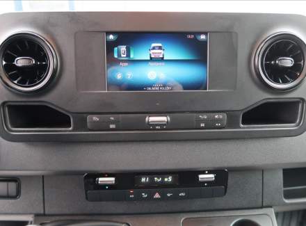 Mercedes-Benz - Sprinter