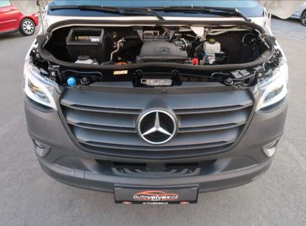 Mercedes-Benz - Sprinter