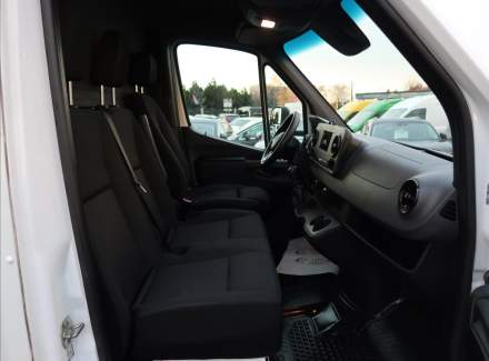 Mercedes-Benz - Sprinter