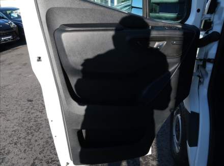 Mercedes-Benz - Sprinter