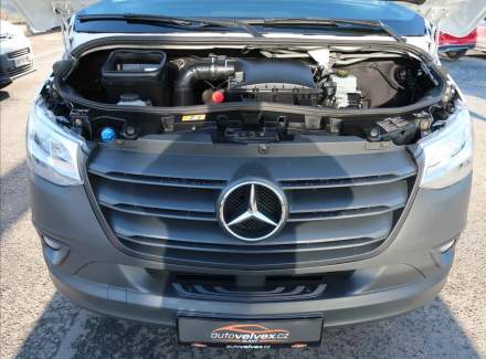 Mercedes-Benz - Sprinter
