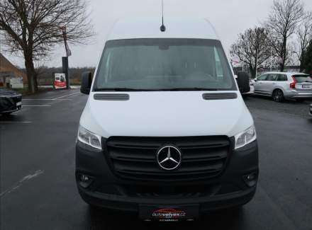 Mercedes-Benz - Sprinter