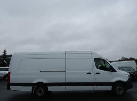 Mercedes-Benz - Sprinter