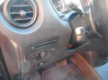 Mercedes-Benz - Vito