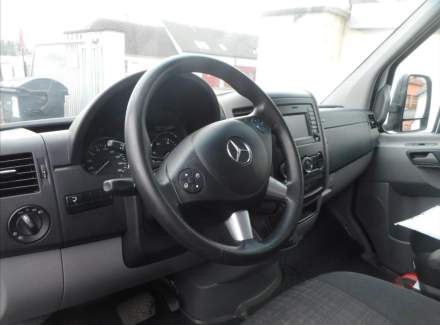 Mercedes-Benz - Sprinter