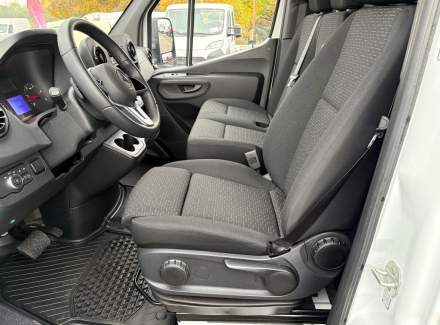 Mercedes-Benz - Sprinter