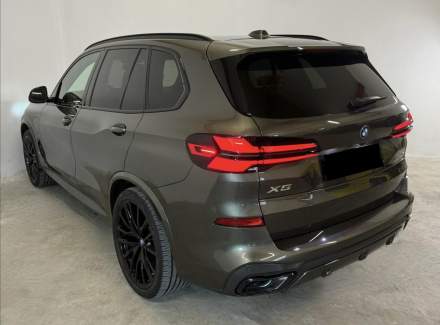 BMW - X5