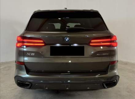 BMW - X5