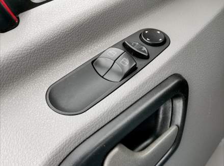 Mercedes-Benz - Sprinter