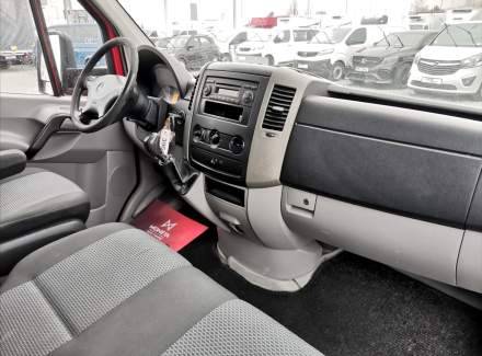 Mercedes-Benz - Sprinter