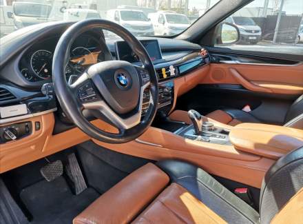 BMW - X6