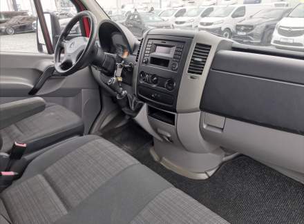 Mercedes-Benz - Sprinter