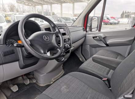 Mercedes-Benz - Sprinter