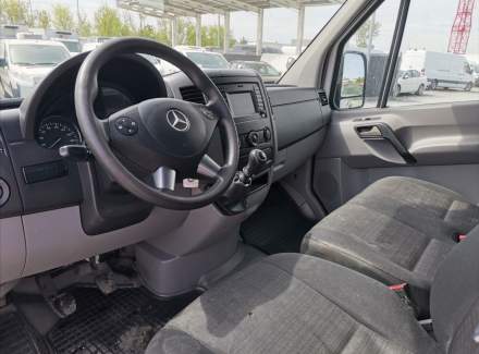 Mercedes-Benz - Sprinter