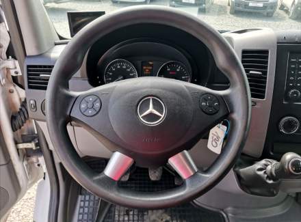 Mercedes-Benz - Sprinter