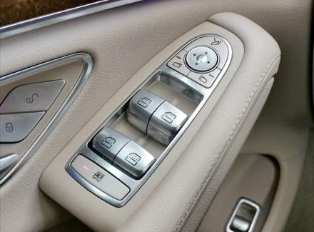 Mercedes-Benz - S-class