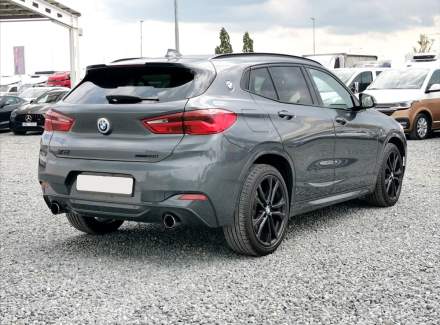 BMW - X2