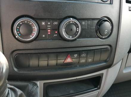 Mercedes-Benz - Sprinter