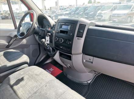 Mercedes-Benz - Sprinter