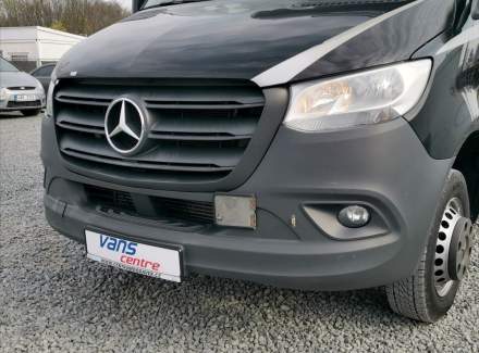 Mercedes-Benz - Sprinter