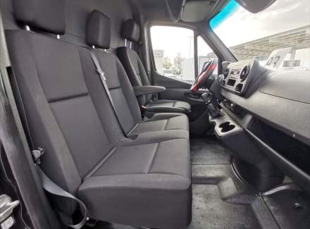 Mercedes-Benz - Sprinter