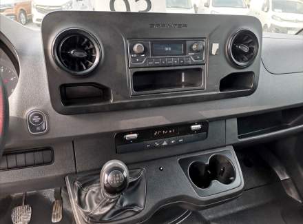 Mercedes-Benz - Sprinter