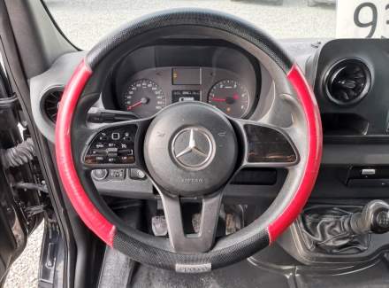 Mercedes-Benz - Sprinter