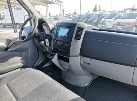 Mercedes-Benz - Sprinter